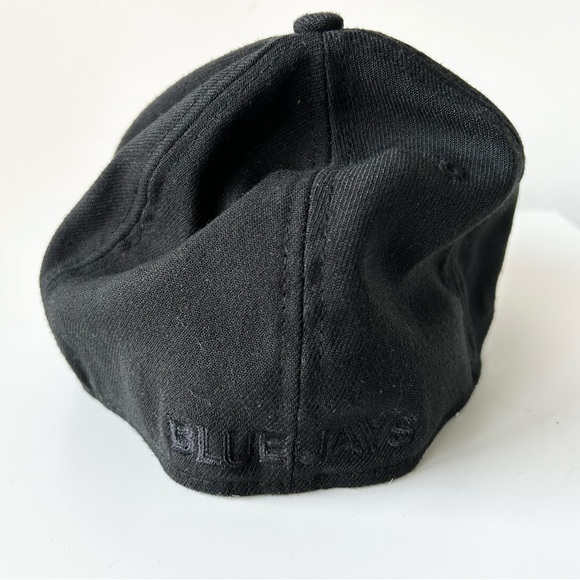 Blue Jays Ball Cap - Picture 5 of 13